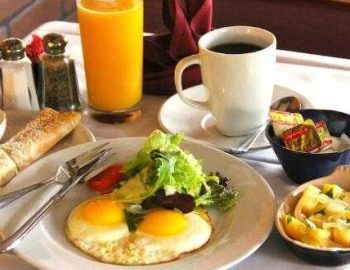 ผลเสียไม่รับประทานอาหารเช้า ส่งผลเสียต่อสุขภาพตามมาได้อย่างไร